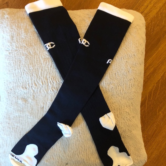 Pro Compression Socks small/medium - Picture 2 of 2